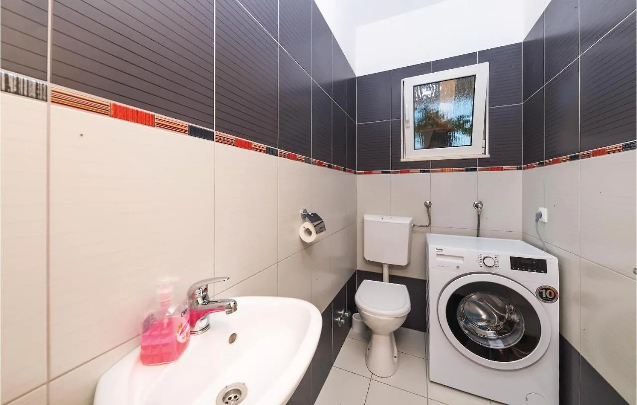 Pet Friendly Home In Slatine With Wifi 0*,  Croatia