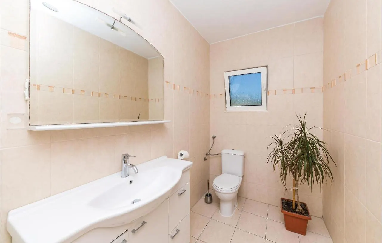 Pet Friendly Home In Slatine With Wifi